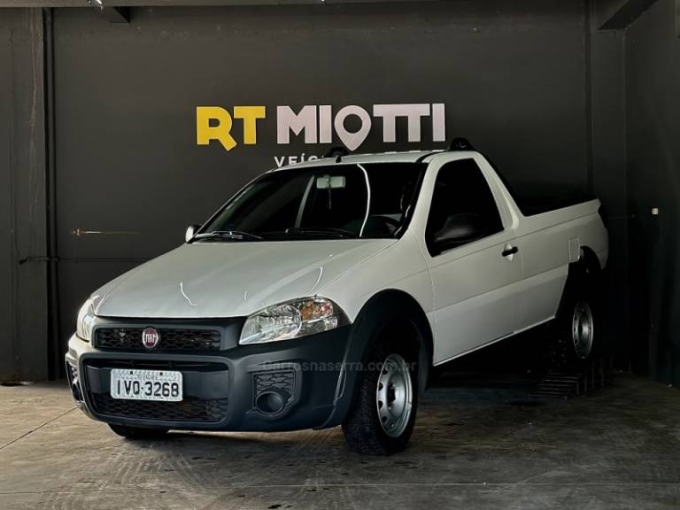 FIAT - STRADA - 2015/2015 - Branca - R$ 48.500,00