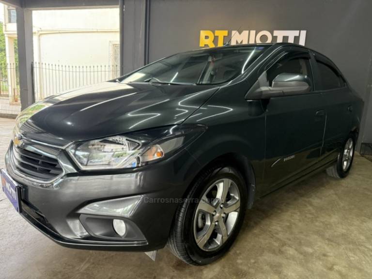 CHEVROLET - PRISMA - 2017/2018 - Cinza - R$ 66.000,00
