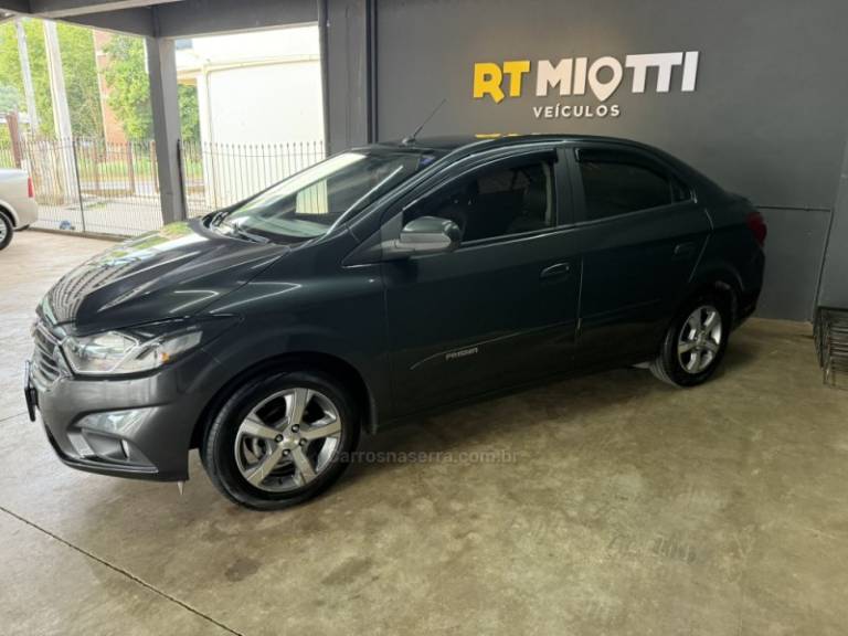 CHEVROLET - PRISMA - 2017/2018 - Cinza - R$ 66.000,00