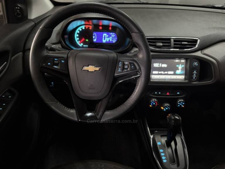 CHEVROLET - PRISMA - 2017/2018 - Cinza - R$ 66.000,00