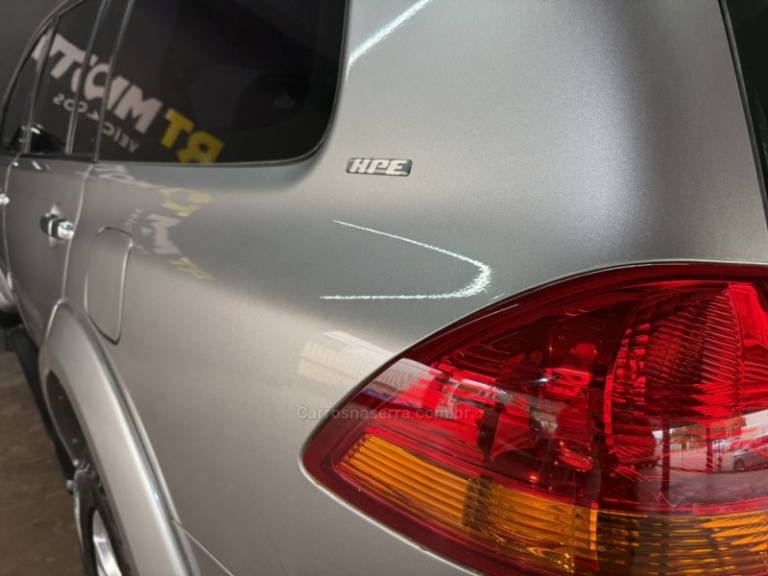 MITSUBISHI - PAJERO DAKAR - 2012/2012 - Prata - R$ 102.000,00