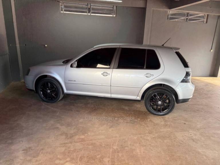 VOLKSWAGEN - GOLF - 2011/2011 - Prata - R$ 49.000,00