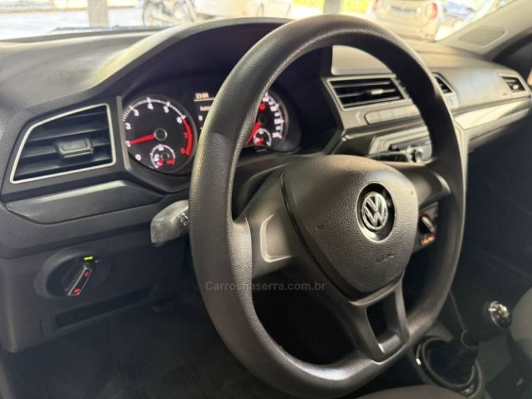 VOLKSWAGEN - SAVEIRO - 2016/2017 - Prata - R$ 57.500,00